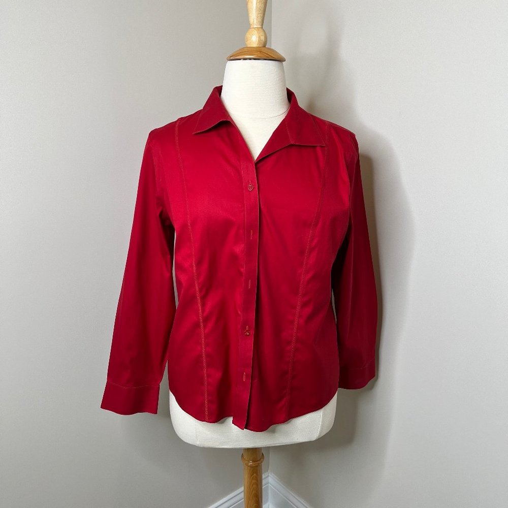 Chico's Buttom Up No iron Size 3